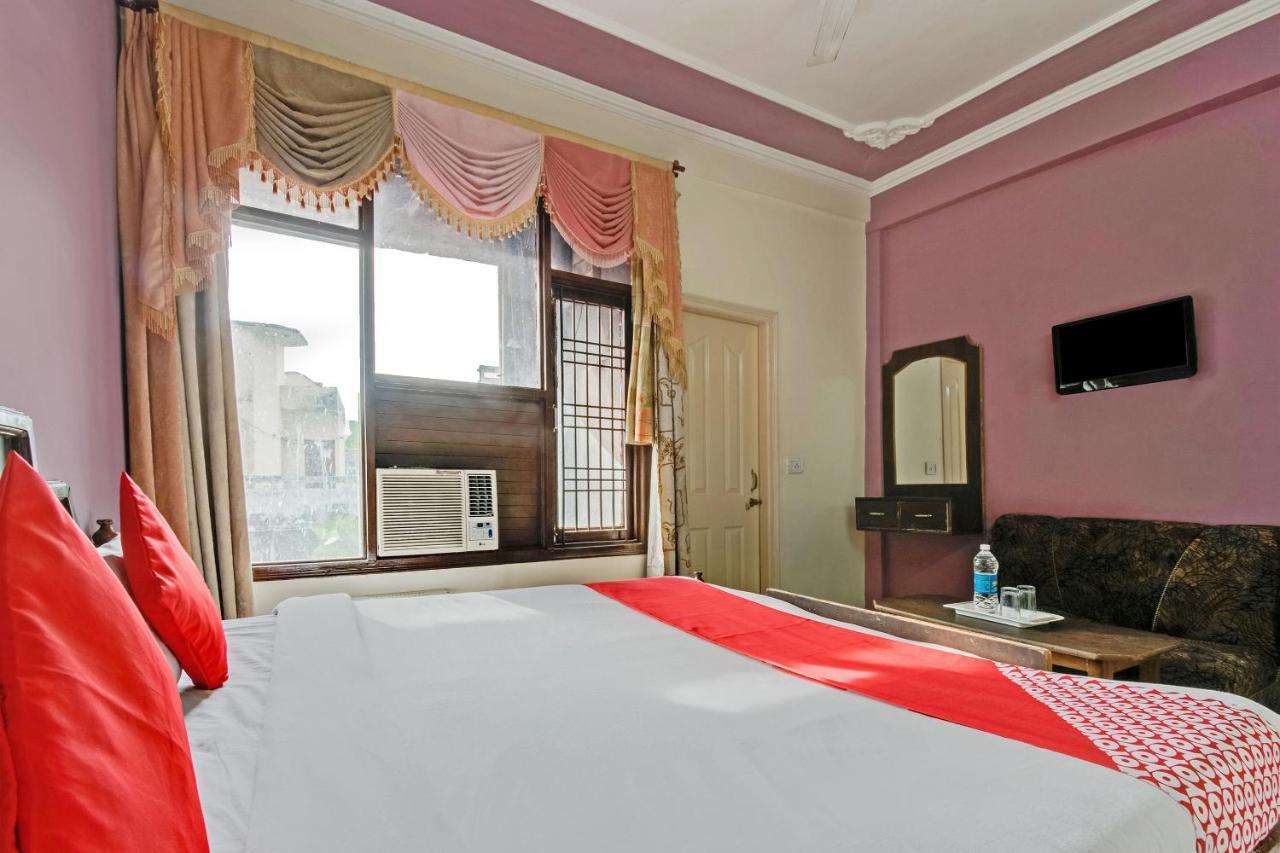 Oyo 24888 Hotel Sham Palace Katra  Exteriör bild